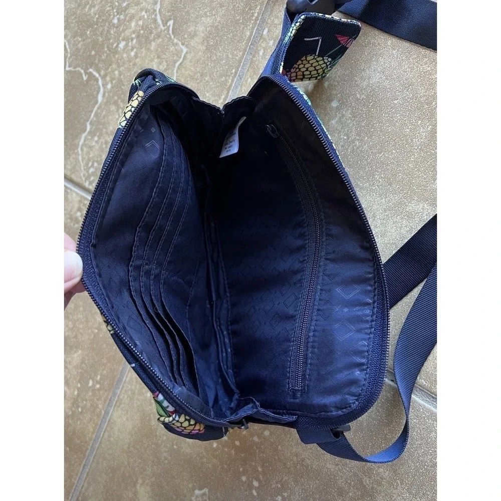 VERA BRADLEY Lighten Up Belt Bag Toucan Party Pineapples Navy Fanny Pack Travel - Picture 11 of 12